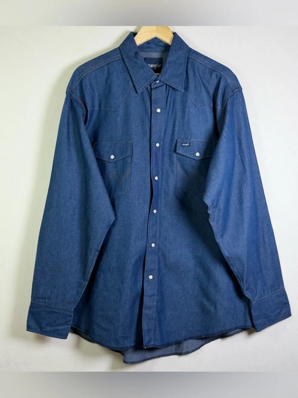 Wrangler Men’s Denim Western Pearl Snap Shirt Cowboy Core Ranchwear Sz XL Tall - Picture 2 of 11